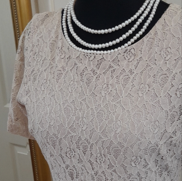 Nude lade short sleeve fit & flare midi dress - Picture 3 of 6